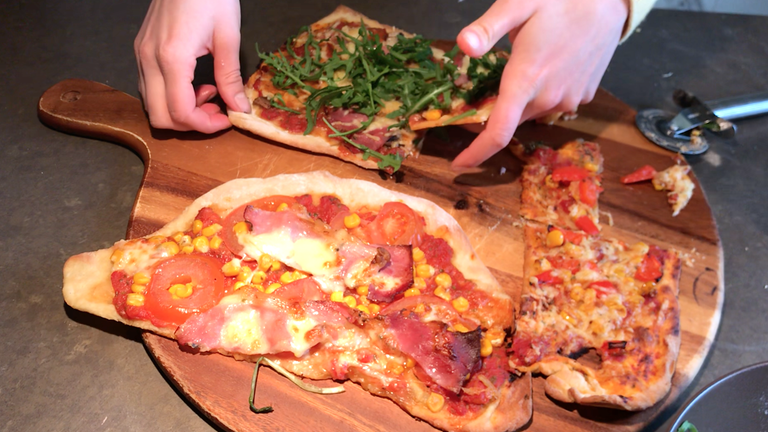 selbstgemachte Pizza (Foto: SWR)