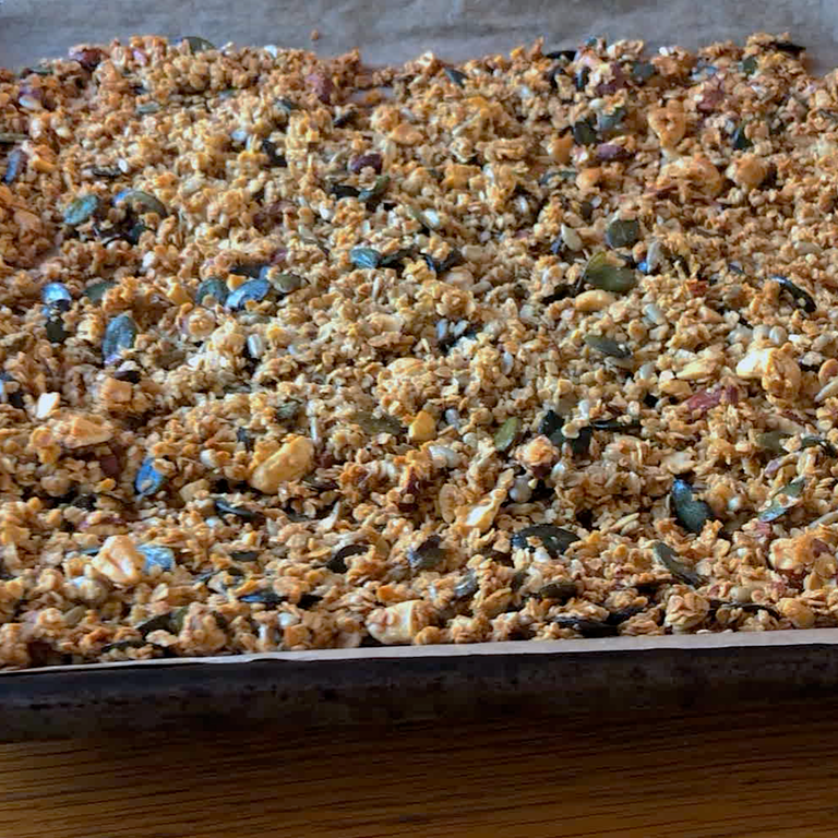 selbstgemachtes Knuspermüsli (Foto: SWR)