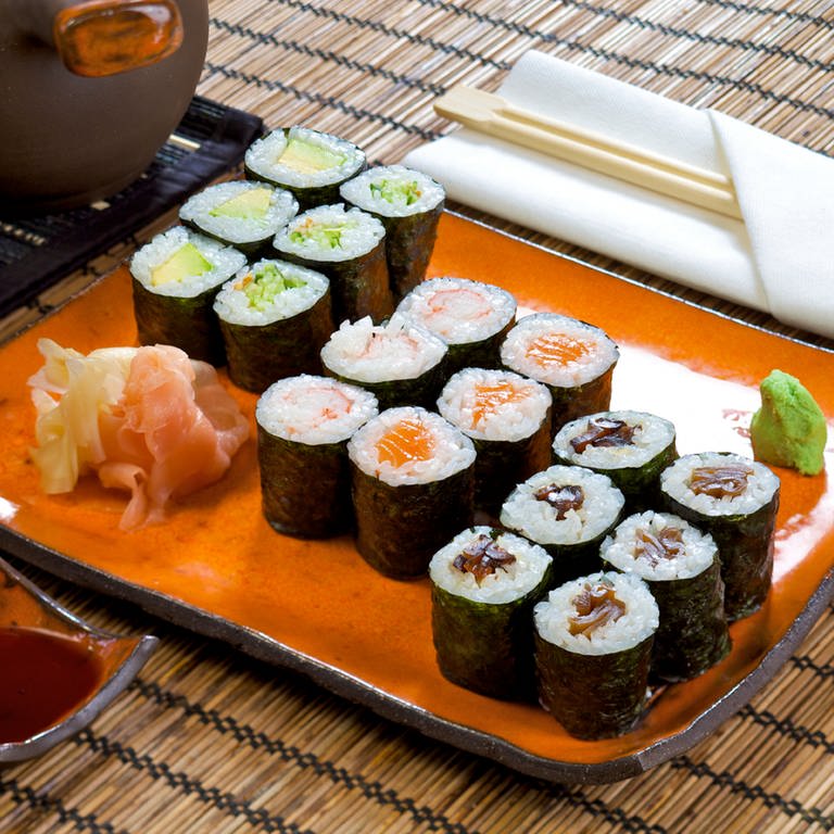 Sushi (Japanische Reisröllchen) (Foto: iStock)