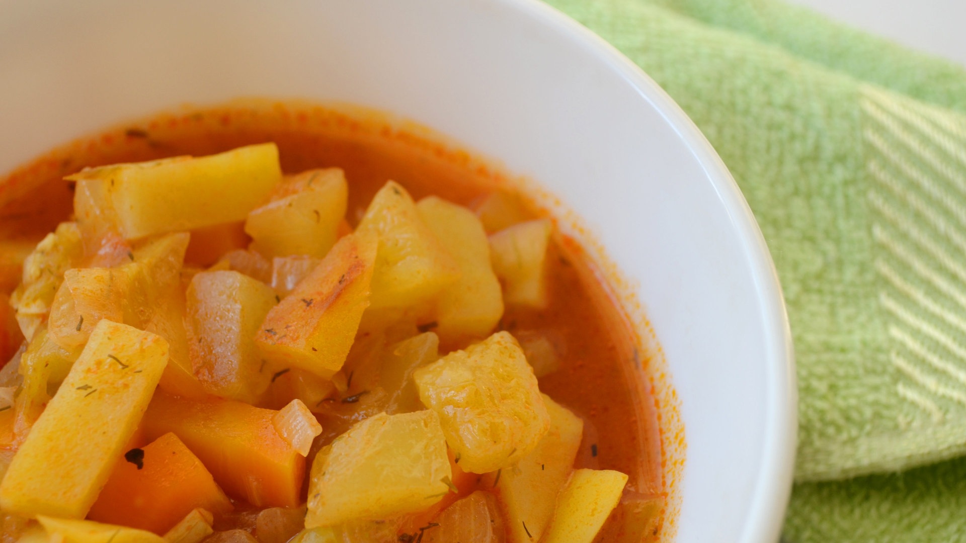 Foto: Fotolia Wot (Äthiopisches Kartoffelcurry) (Foto: Fotolia)