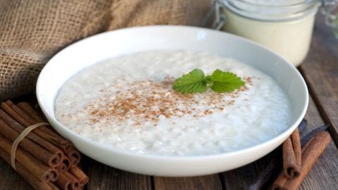 Foto: Fotolia Milchreis mit Zimt (Foto: Fotolia)