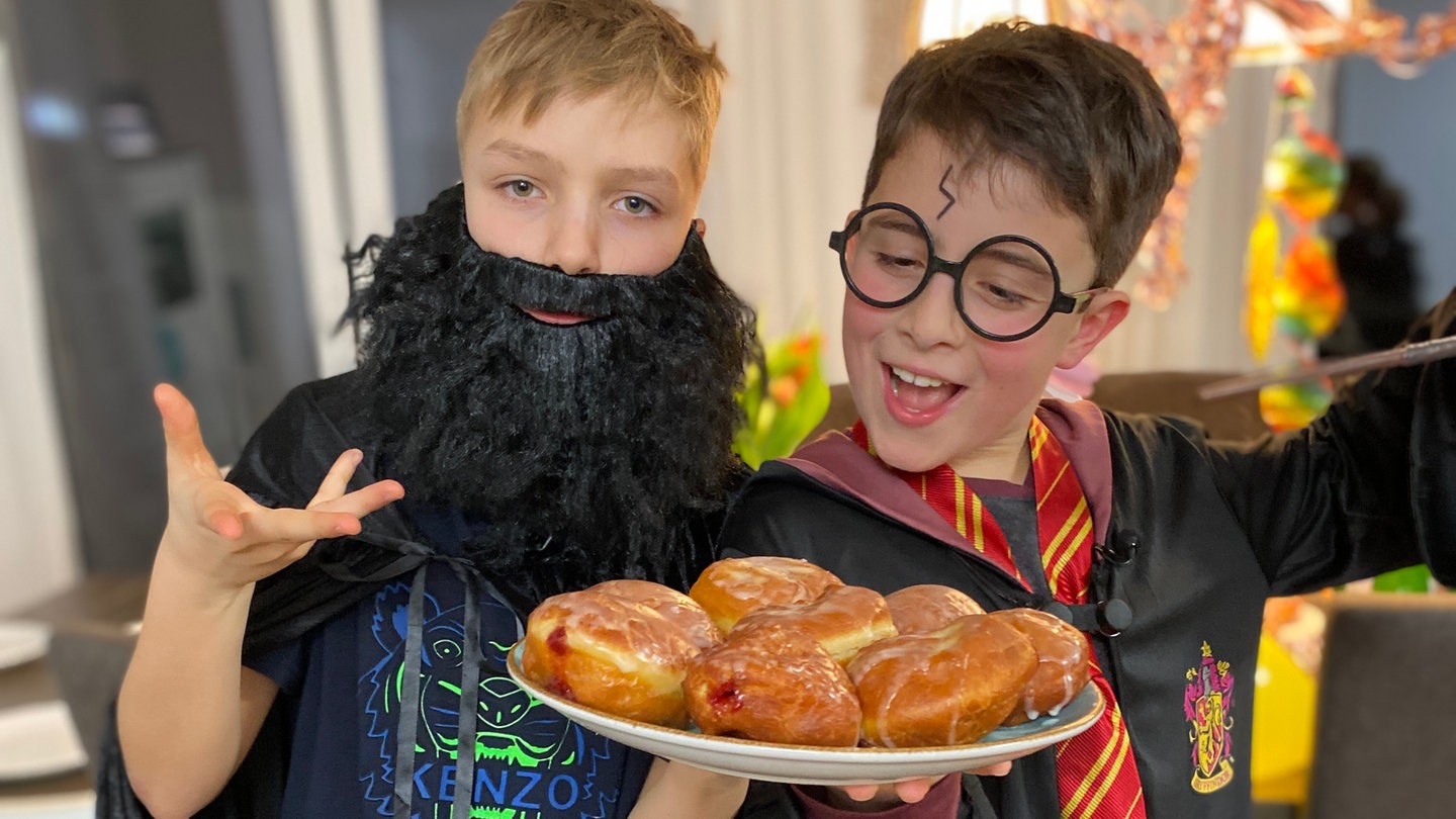 Polnische, süße Krapfen zum "Fetten Donnerstag" Schmecksplosion