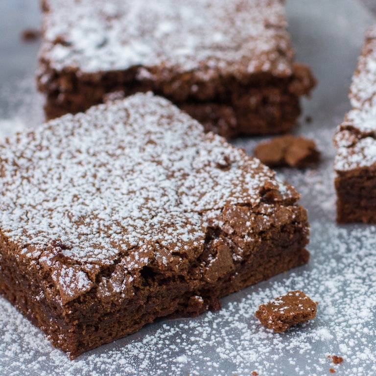 Rezept für selbstgemachte Brownies (Foto: Colourbox)