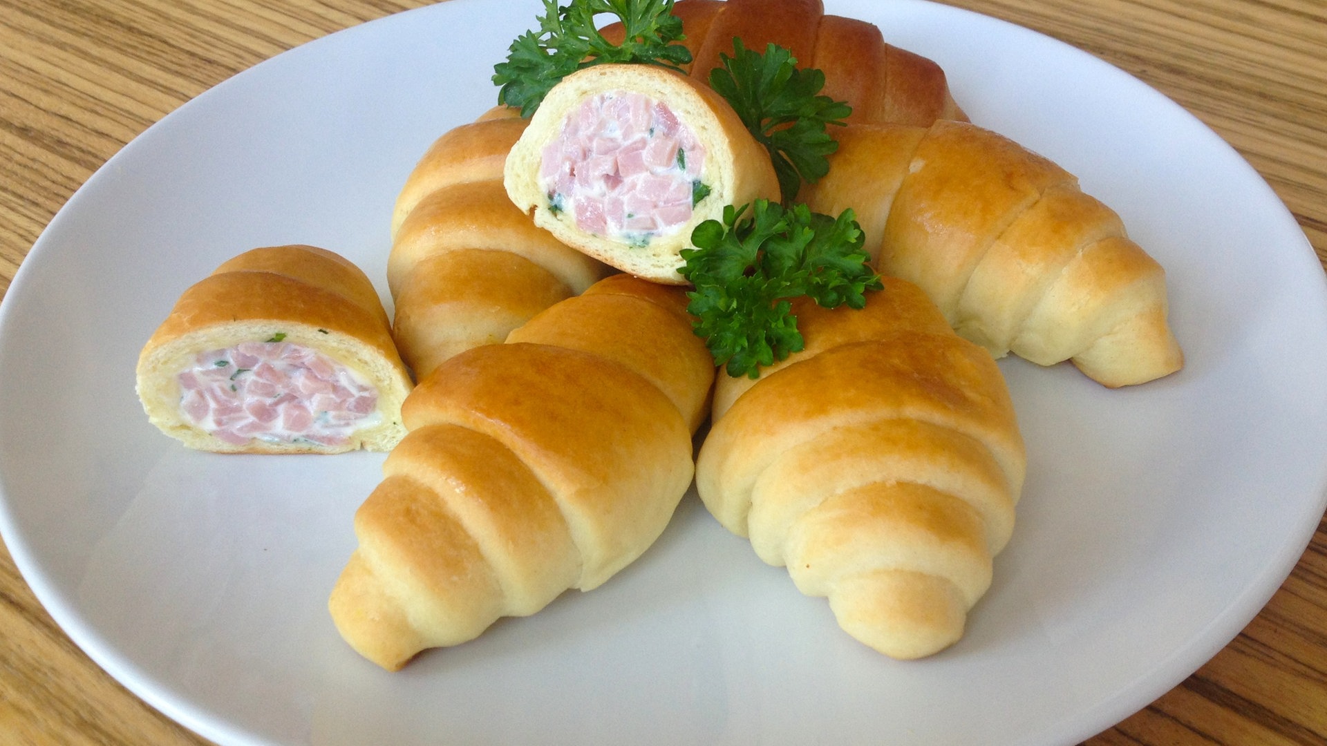 Schinkengipfeli (Foto: iStock)