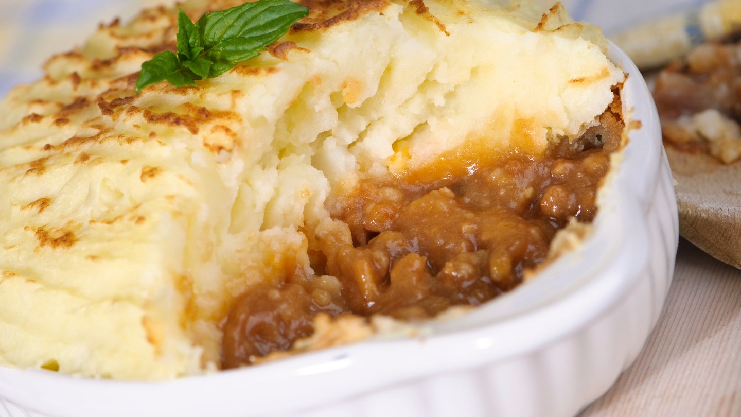 Cottage Pie (Britischer Hackfleisch-Kartoffelpüree-Auflauf) (Foto: iStock)