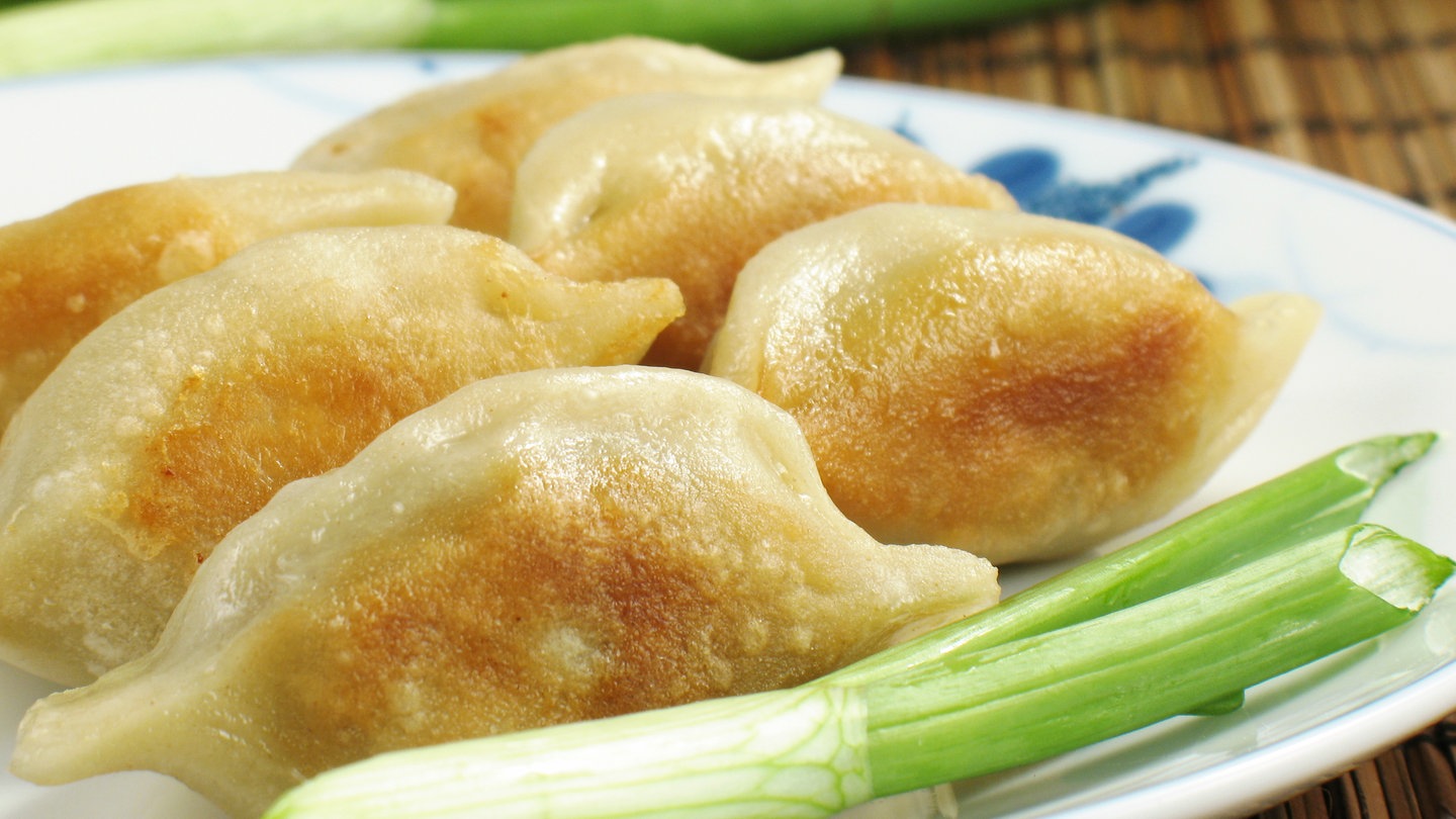 Chinesische Maultaschen (Jiaozi) (Foto: iStock)