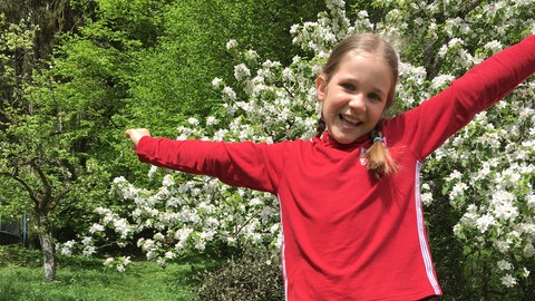 Paulina Schnurrer spielt Lucy Krämer (Foto: SWR)