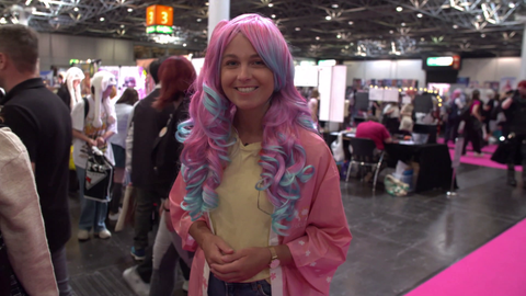 Laura im Manga-Style (Foto: SWR)