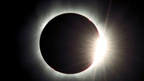Die totale Sonnenfinsternis 1999 in Deutschland (Foto: picture-alliance / Reportdienste, Antonov)