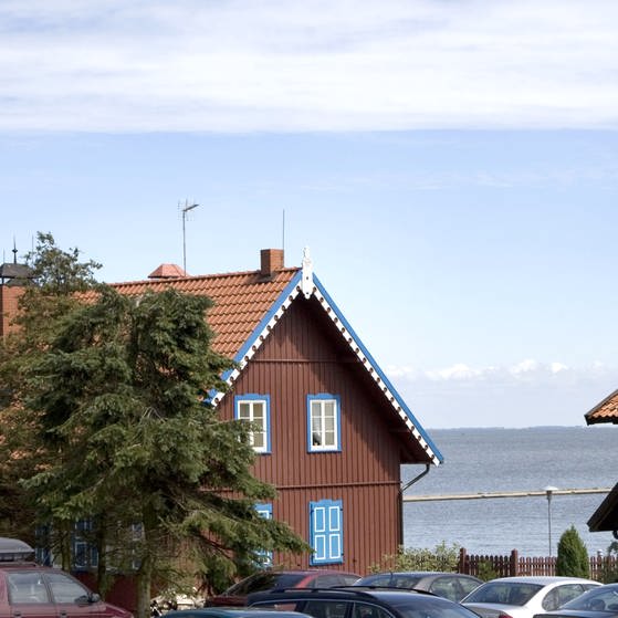 Holzhäuser an der Ostsee Küste Litauens (Foto: picture-alliance / Reportdienste, Peer Grimm)