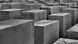Holocaust-Mahnmal in Berlin (Foto: Colourbox)