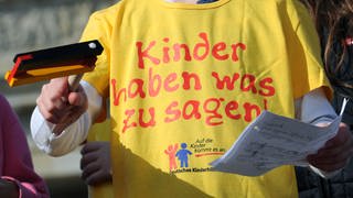 T-Shirtaufdruck: Kinder haben was zu sagen (Foto: picture-alliance / Reportdienste, dpa picture-alliance)