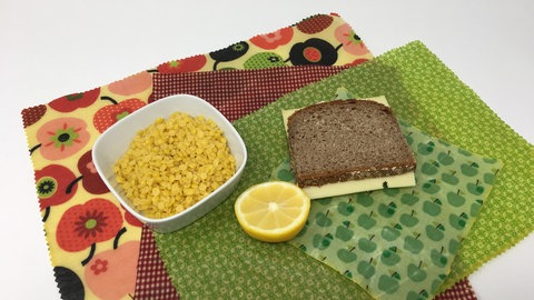 Selbstgemachte Bienenwachstücher (Foto: SWR, SWR)