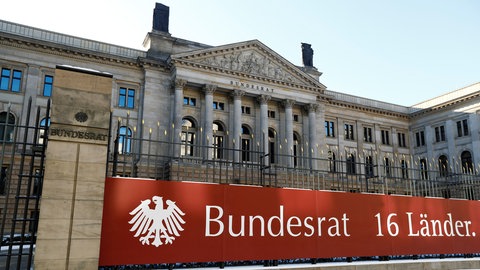 Der Bundesrat (Foto: dpa Bildfunk, picture alliance/dpa/Reuters/Pool | Fabrizio Bensch)