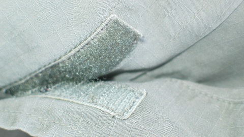 Foto: SWR Nahaufnahme von einem Klettverschluss (Foto: SWR)
