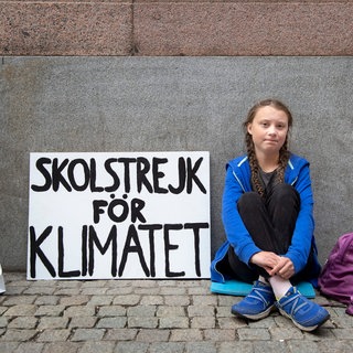Greta vor dem schwedischen Reichstag