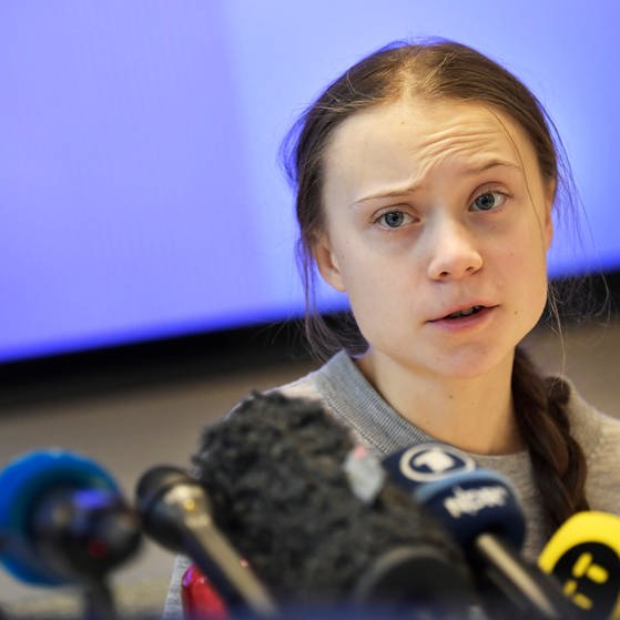 Greta bei einer Pressekonferenz  (Foto: picture-alliance / Reportdienste, Picture Alliance)