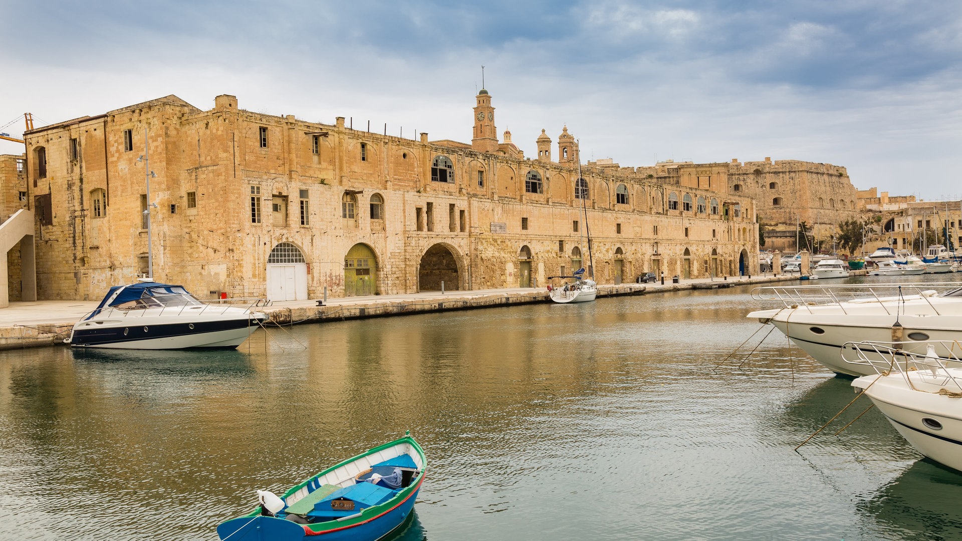 Foto: Colourbox Festung von Valetta (Foto: Colourbox)