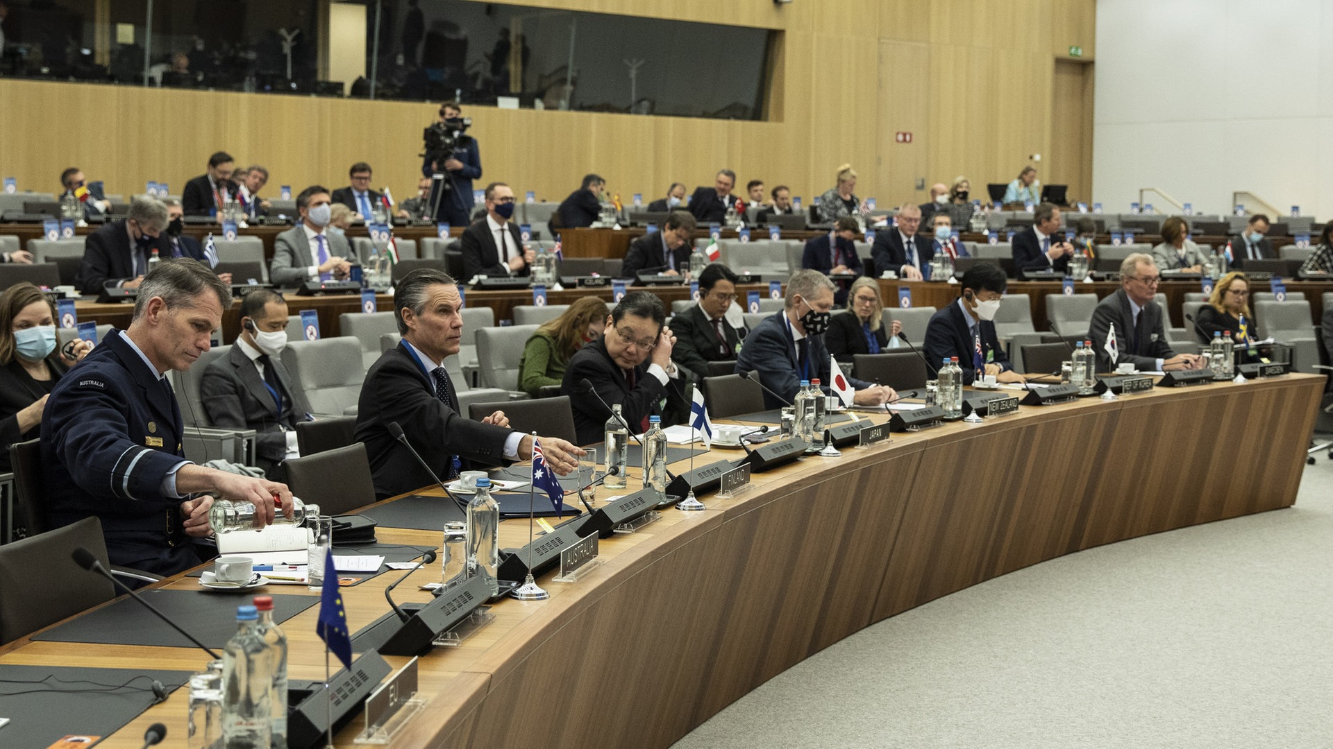 Foto: picture-alliance / Reportdienste, AA | NATO/Poo Treffen der NATO-Außenminister (2020) (Foto: picture-alliance / Reportdienste, AA | NATO/Poo)