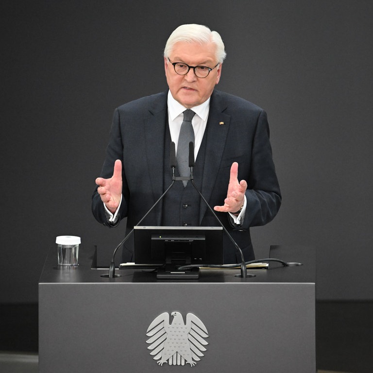 Bundespräsident Frank-Walter Steinmeier spricht nach seiner Wiederwahl zur Bundesversammlung im Paul-Löbe-Haus. (Foto: dpa Bildfunk, picture alliance/dpa | Bernd Von Jutrczenka)
