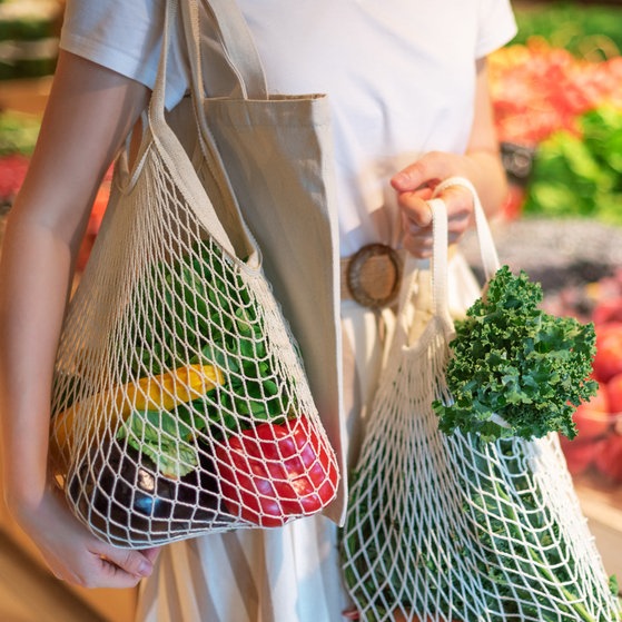 Einkaufen ohne Plastik (Foto: Colourbox)