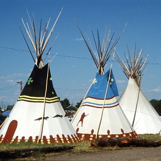 Tipis der Prärie-Indianer